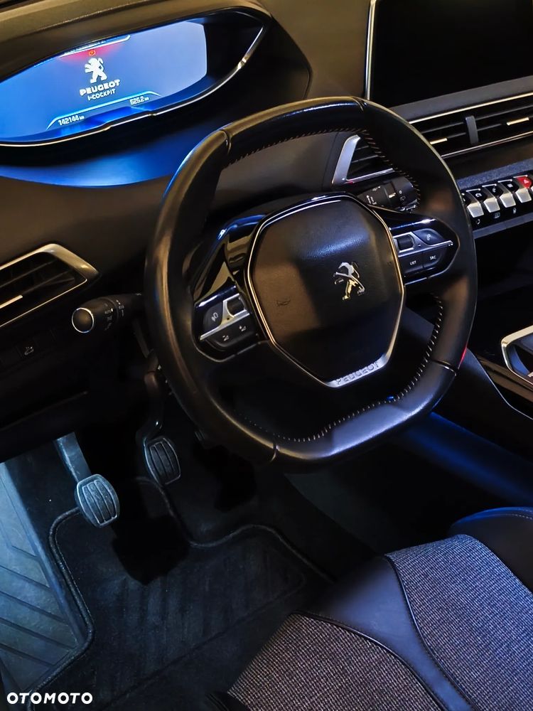 Peugeot 3008 BlueHDi 120 Stop & Start Allure - 17