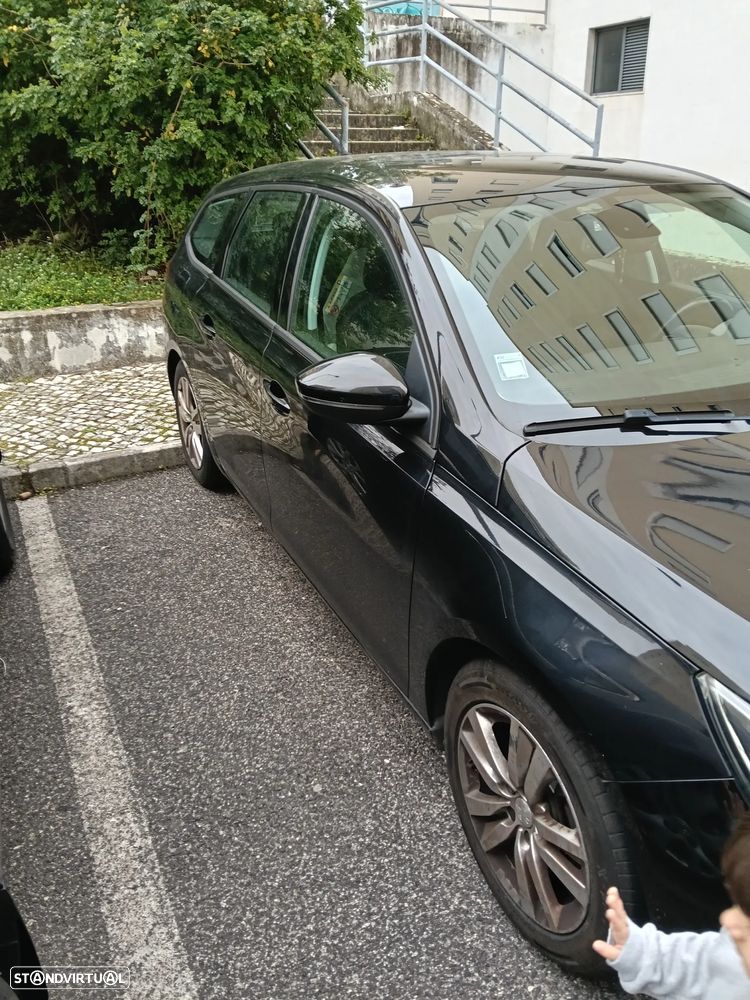 Peugeot 308 SW PureTech 130 GPF Stop & Start Allure Business-Pack - 5