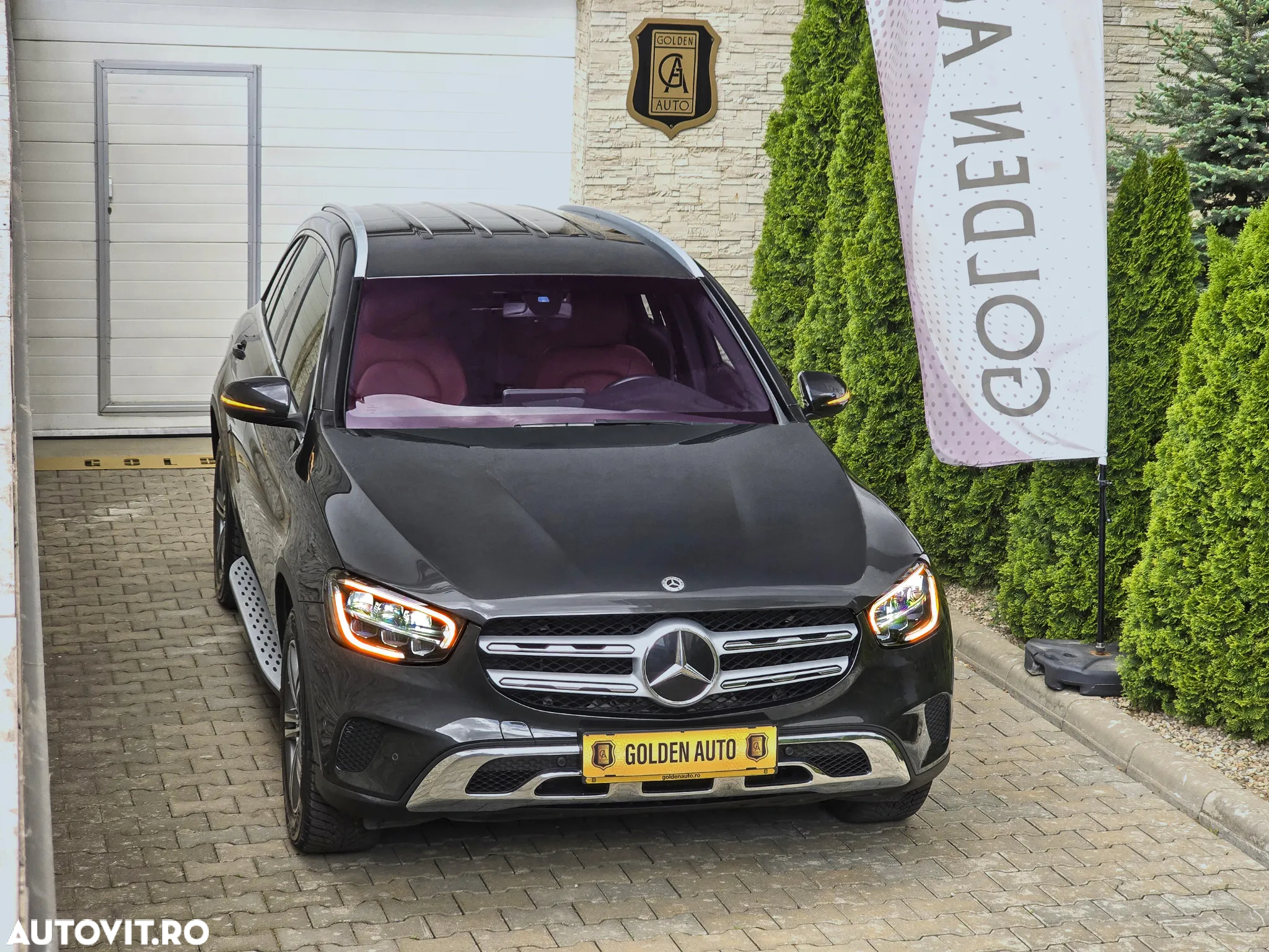 Mercedes-Benz GLC - 22