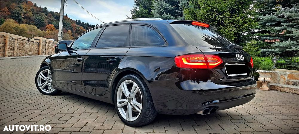 Audi A4 Avant 2.0 TDI Design - 23