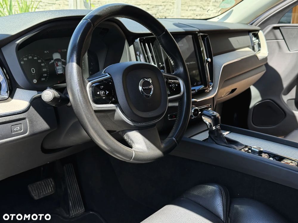 Volvo XC 60 D4 AWD Geartronic Inscription - 11