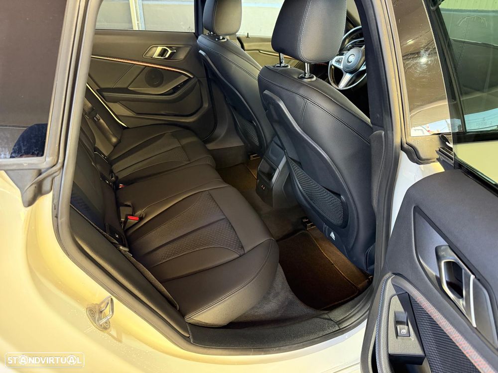 BMW 216 Gran Coupé d Pack Desportivo M - 17