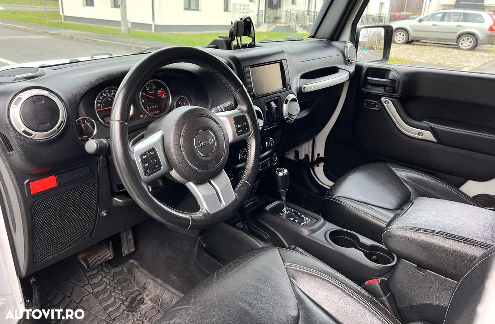 Jeep Wrangler Hard-Top 2.8 CRD Automatik Rubicon - 8