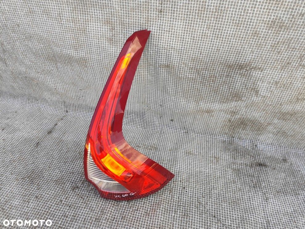 VOLVO XC60 08+ PRAWA TYLNA LAMPA LED ORYGINAŁ - 3