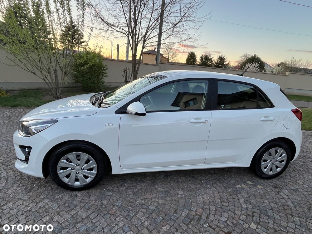 Kia Rio 1.2 M - 3