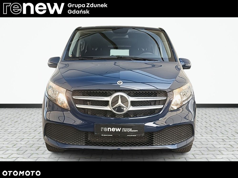 Mercedes-Benz Klasa V - 2