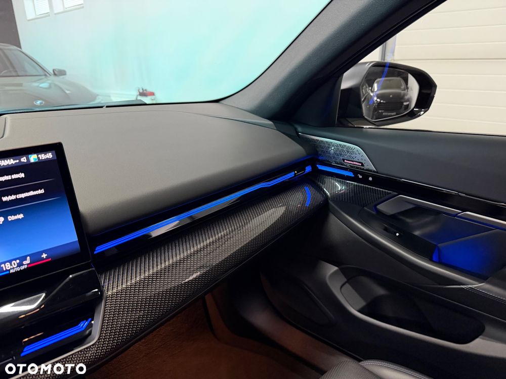 BMW Seria 5 520d xDrive mHEV M Sport - 31