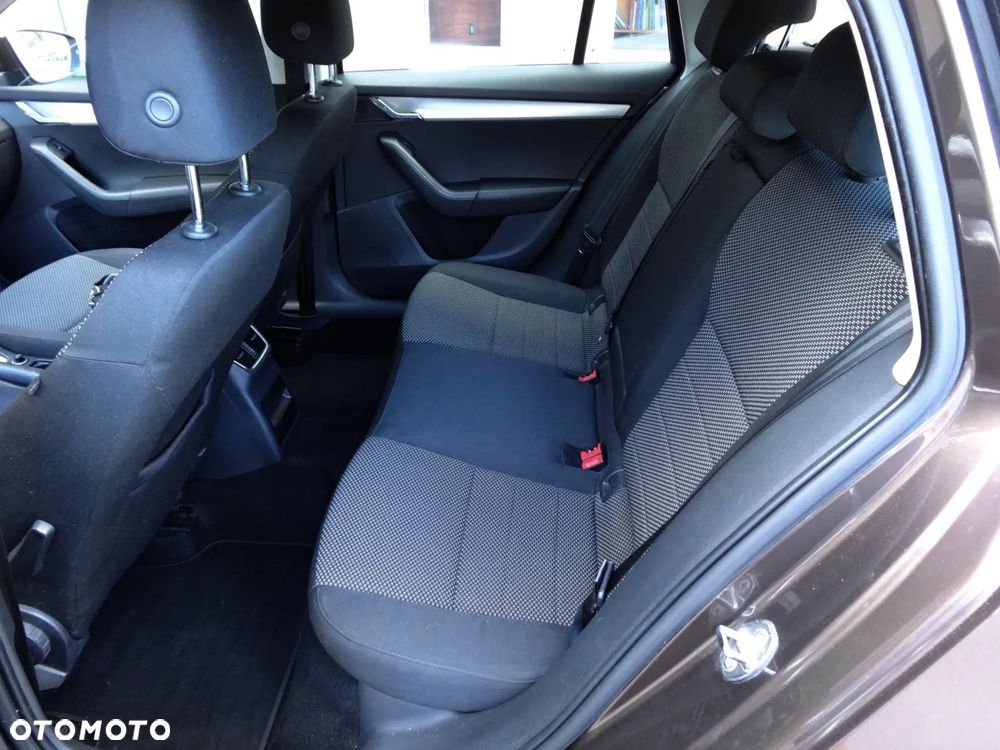 Skoda Octavia 1.8 TSI Green tec Elegance - 23