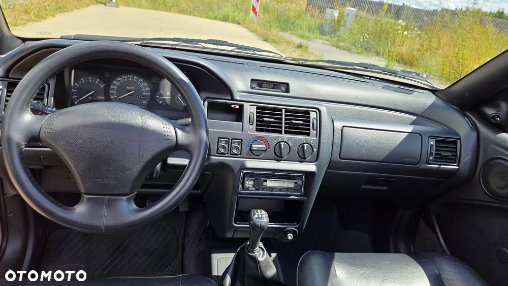 Ford Escort 1.6 16V Flair - 26