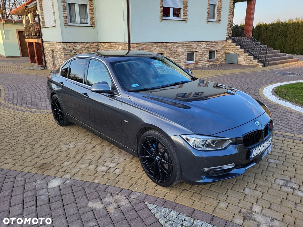 BMW Seria 3 328i Modern Line - 13