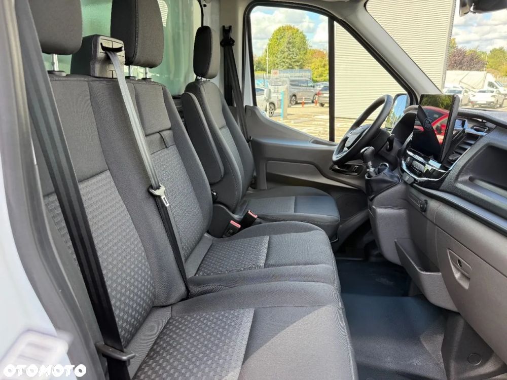 Ford Transit Kontener z windą 4200 mm - 16