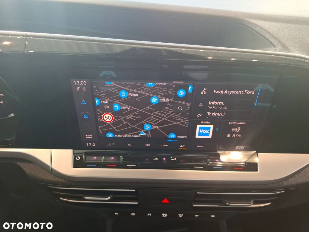 Ford Transit Connect - 19