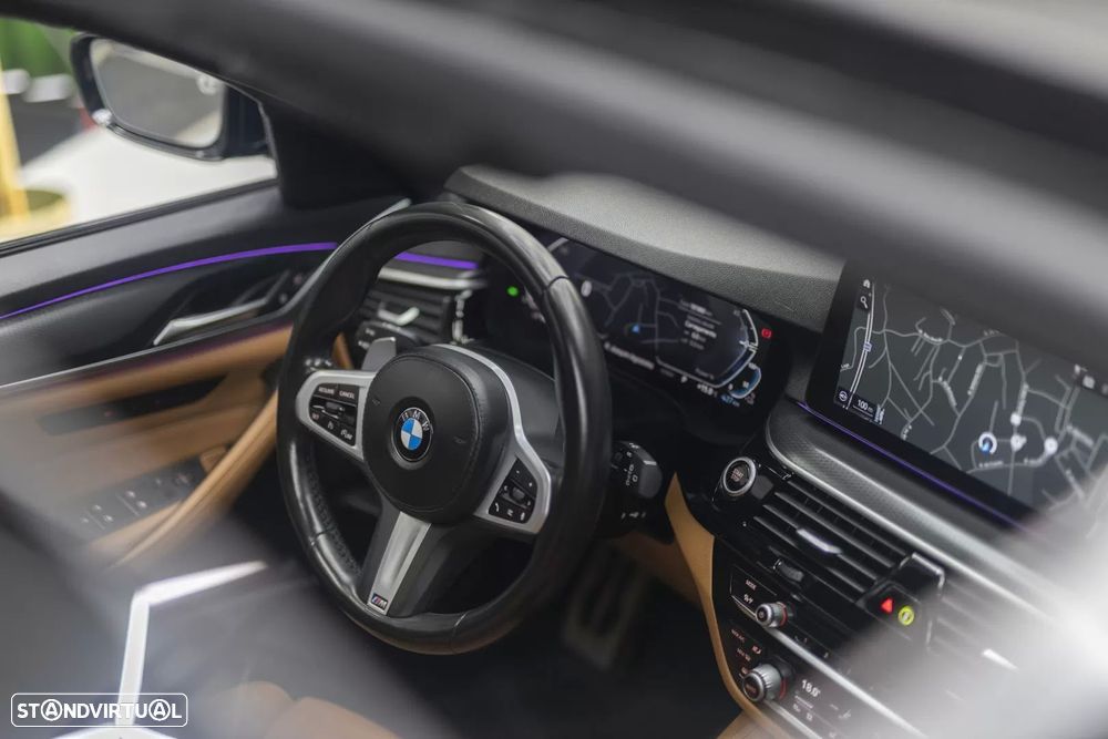 BMW 530 e xDrive Aut. - 32