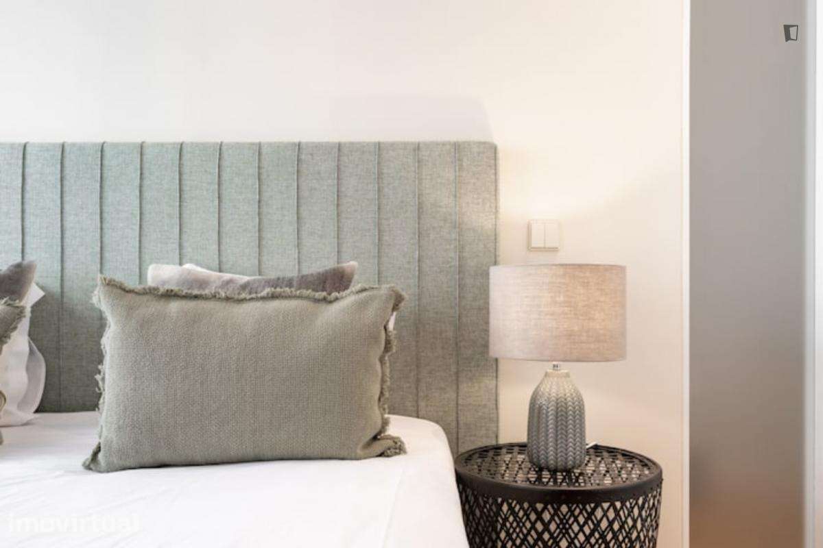 Apartamento com 1 quartos - localizado em Santo Ildefonso Porto - Grande imagem: 3/23