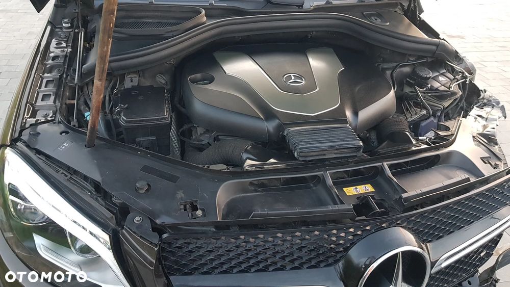 Mercedes-Benz GLE 350 d 4Matic 9G-TRONIC Exclusive - 28