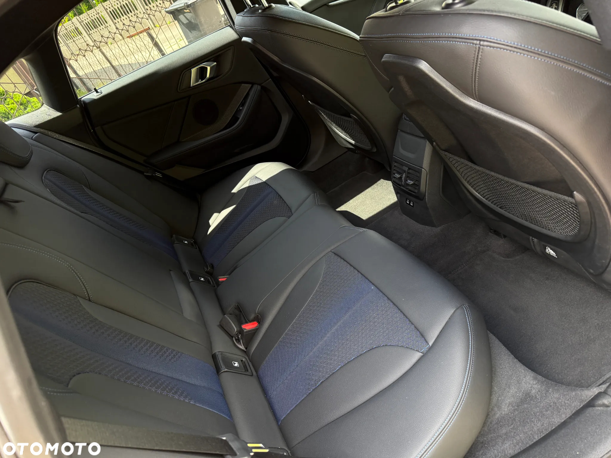 BMW Seria 2 218i M Sport - 35