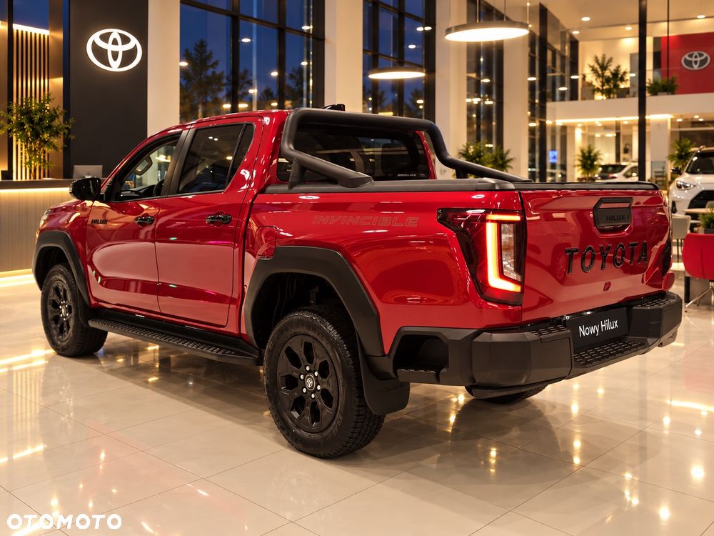 Toyota Hilux 2.8 D-4D mHEV Double Cab Invincible 4x4 - 7