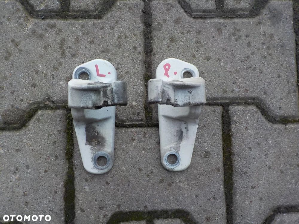 VW T5 T6 ZAWIAS OGRANICZNIK DRZWI PRZÓD - 2