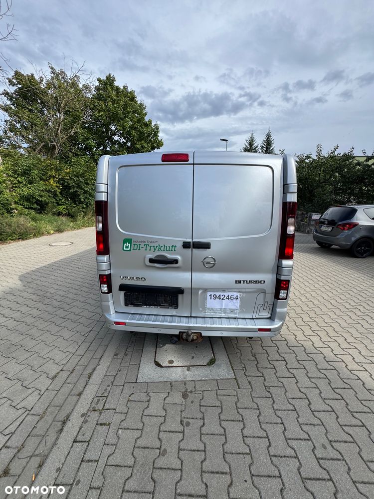 Opel Vivaro - 6