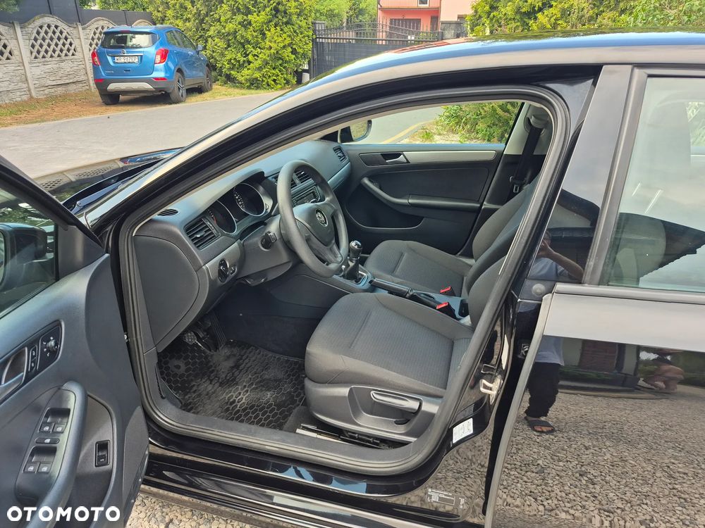 Volkswagen Jetta 2.0 TDI DPF BMT Comfortline - 18