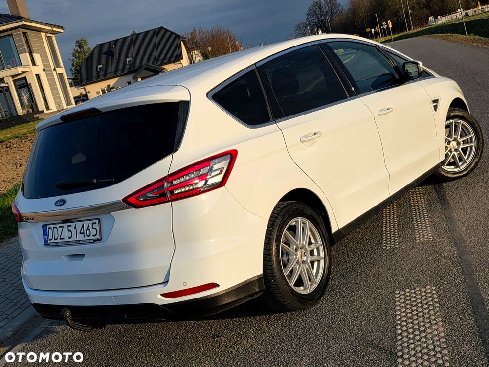 Ford S-Max 2.0 TDCi Titanium - 16