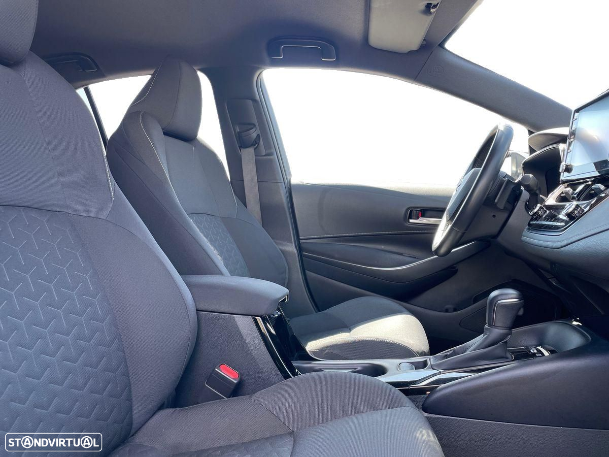 Toyota Corolla - 6