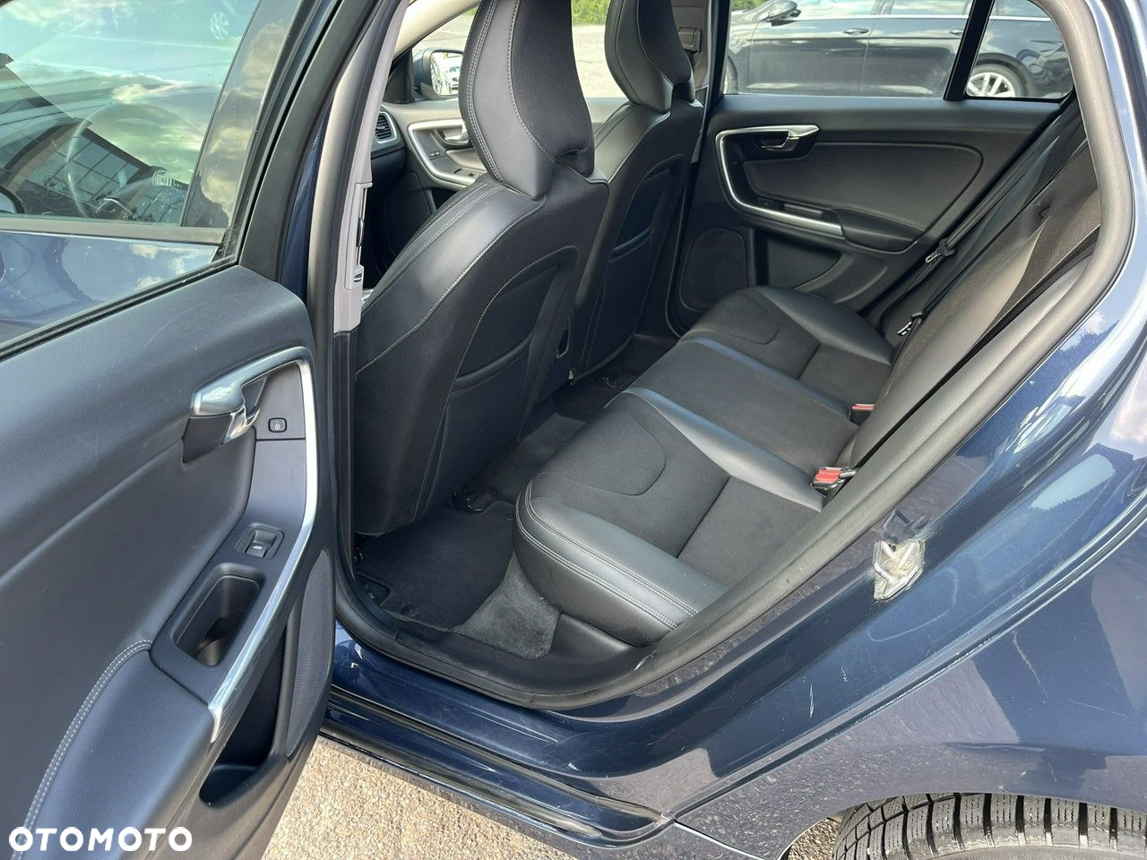 Volvo V60 T5 Edition - 11