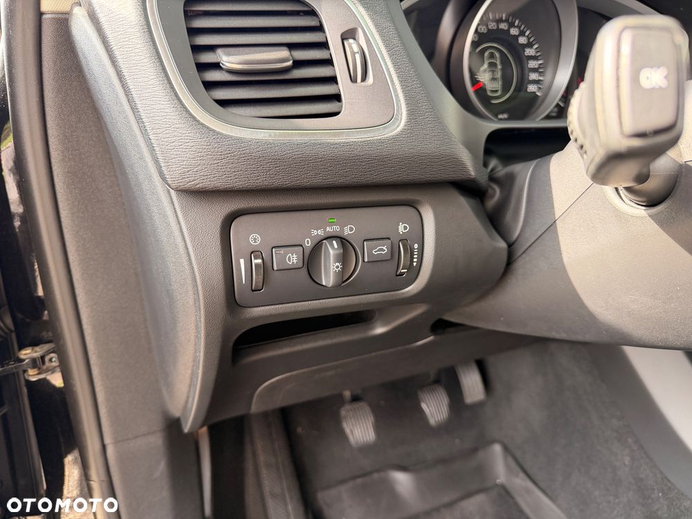 Volvo V40 D2 Drive-E Kinetic - 21