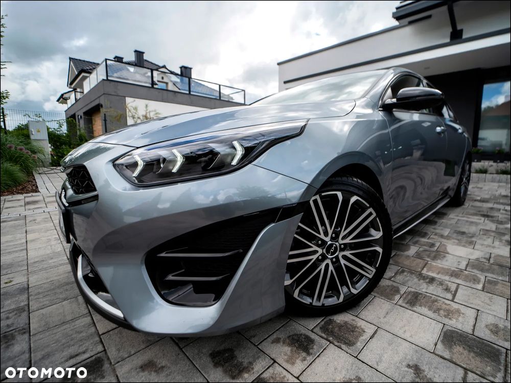 Kia ProCeed - 9