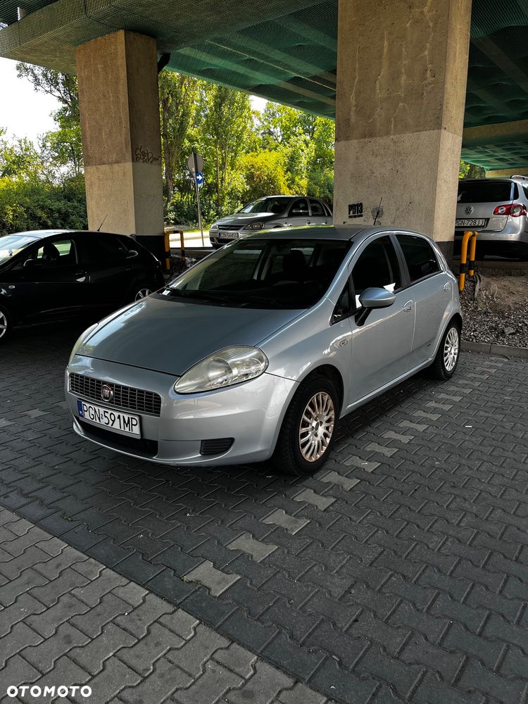 Fiat Grande Punto 1.4 8V Dynamic - 1