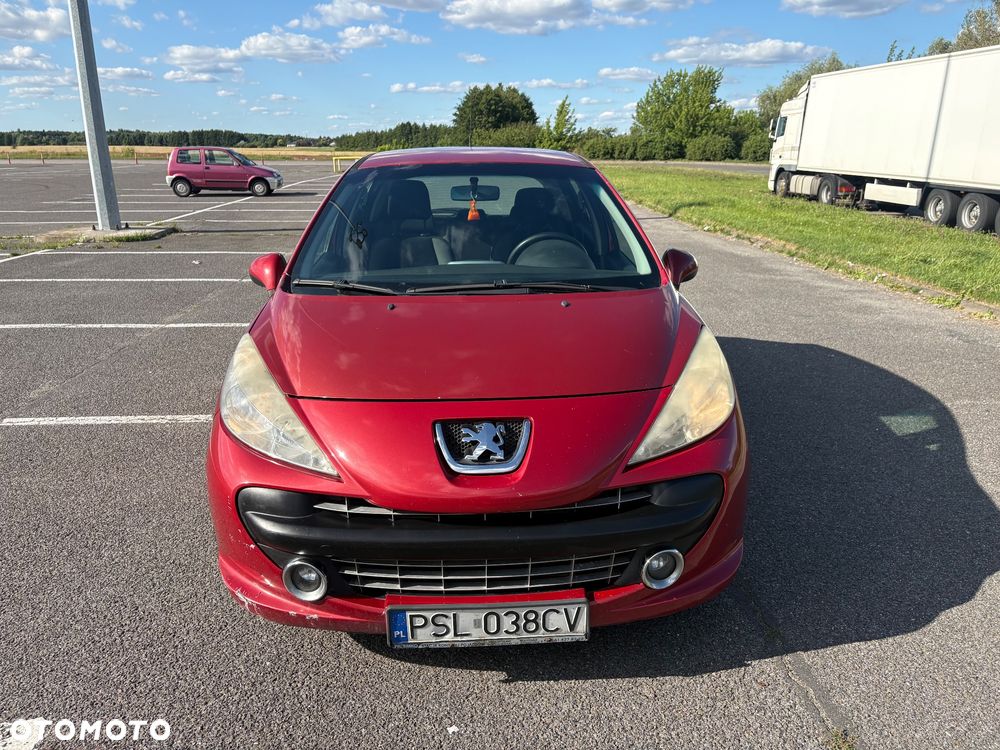 Peugeot 207 1.4 HDi Presence - 6