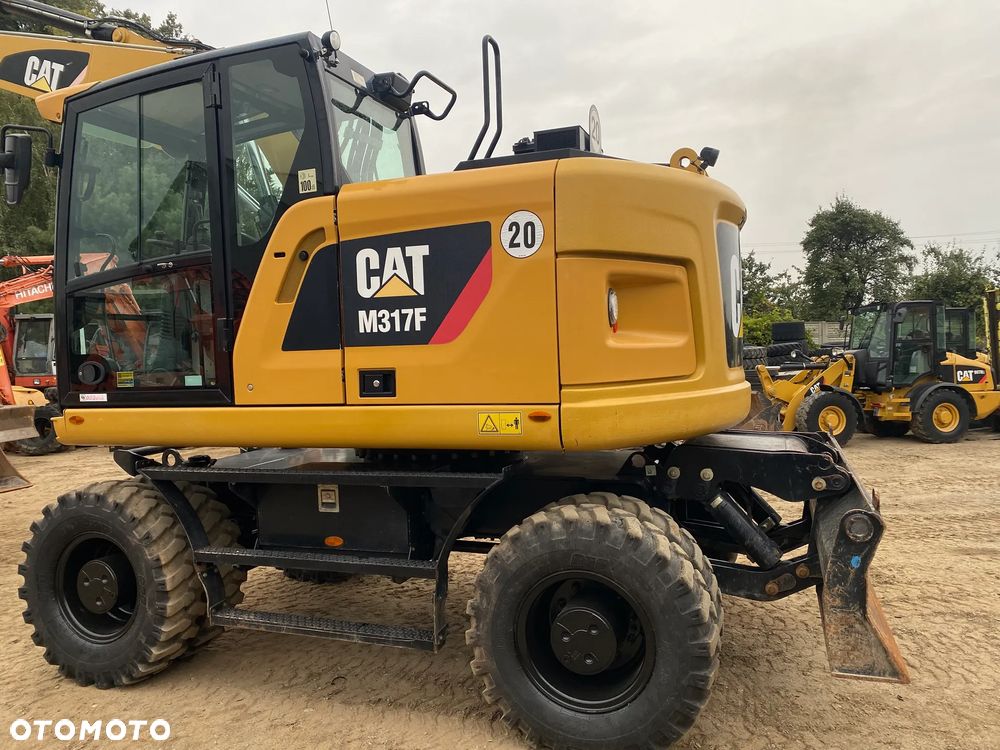 Caterpillar CAT M317F, 2018 ROK, 7800 MTH, Z NIEMIEC, KRÓTKI TYŁ, SERWISOWANA W CAT, - 14