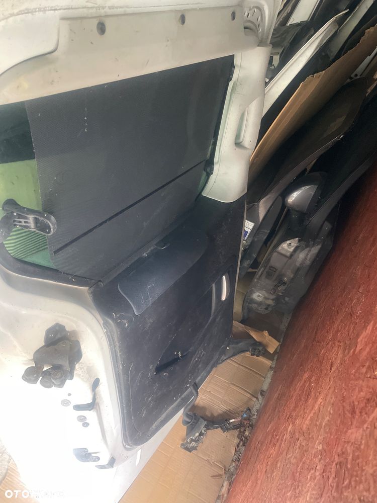 Drzwi kompletne przesuwne lewe Berlingo Partner - 3