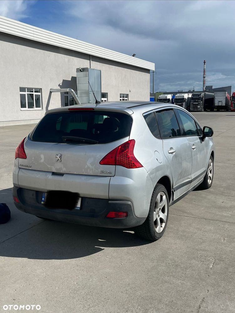 Peugeot 3008 1.6 Premium - 2