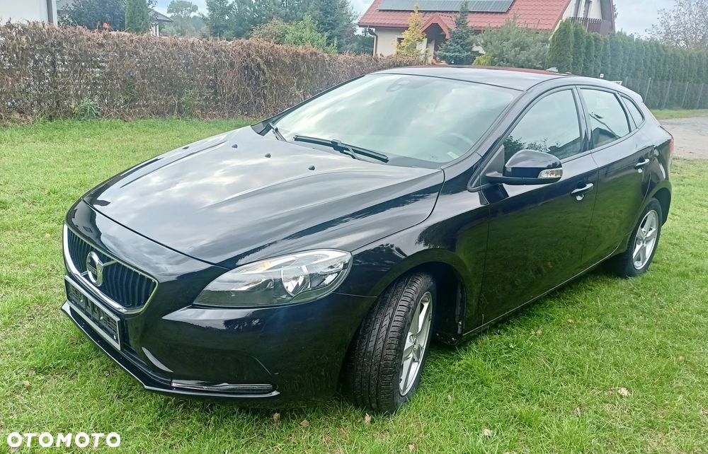 Volvo V40 - 2