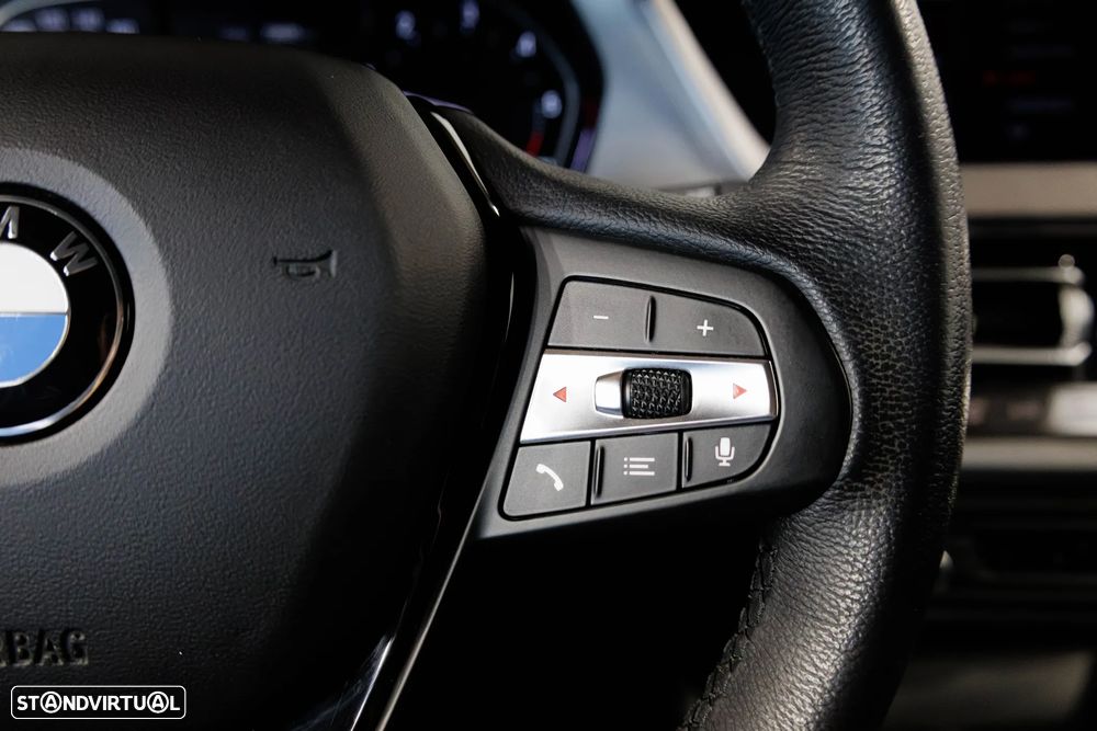 BMW 118 d Urban Line - 28