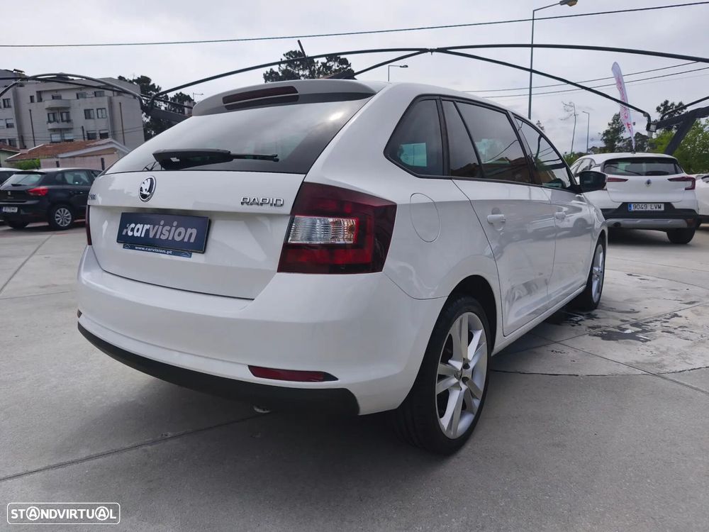 Skoda Rapid Spaceback 1.4 TDI Ambition - 4