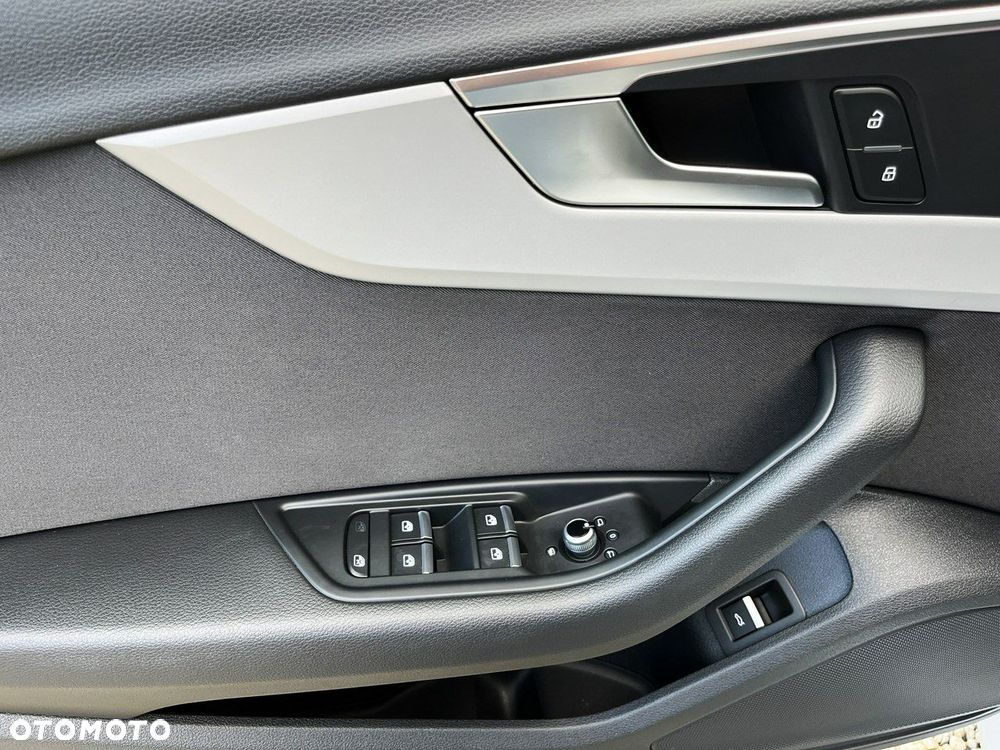 Audi A4 Allroad - 24