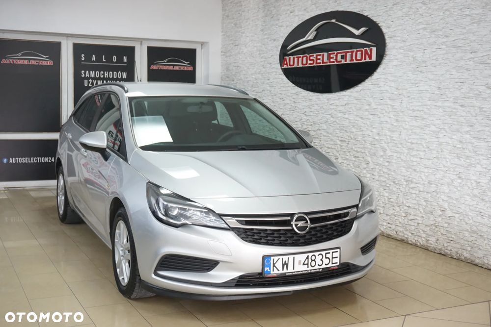 Opel Astra 1.6 CDTI Enjoy - 1