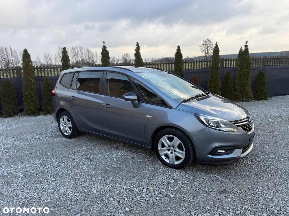 Opel Zafira - 15