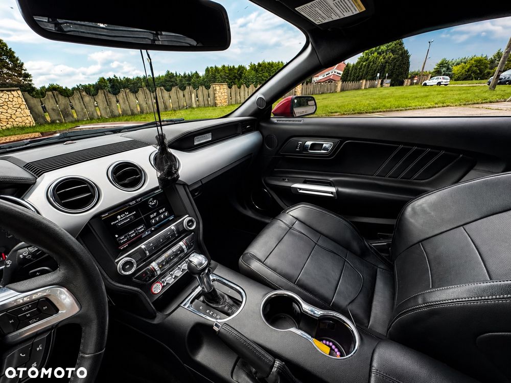 Ford Mustang - 18