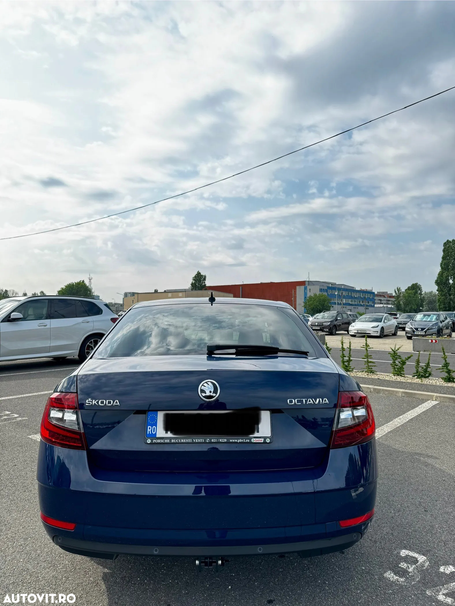 Skoda Octavia 1.6 TDI DSG Ambition - 5