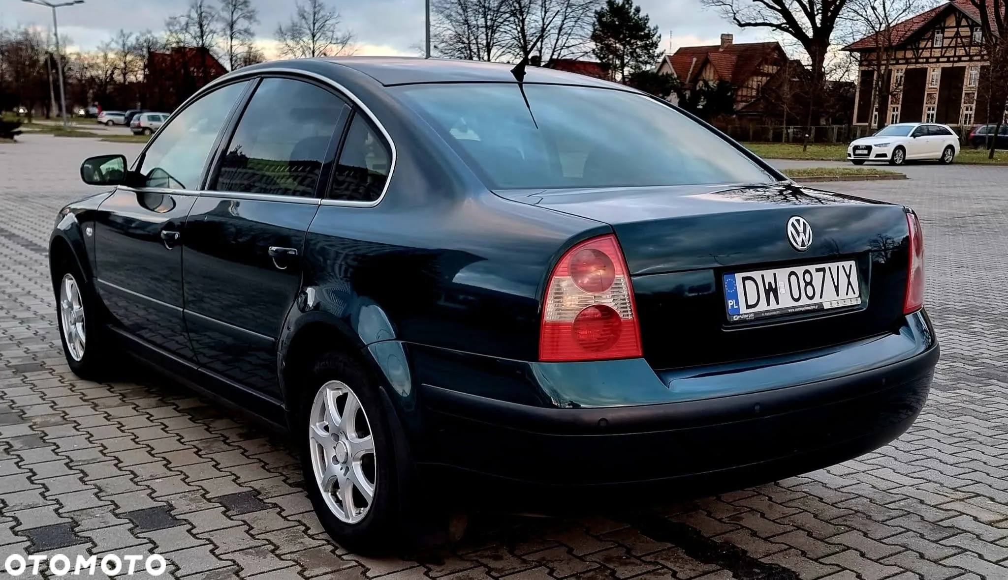 Volkswagen Passat 1.8T Comfortline - 8