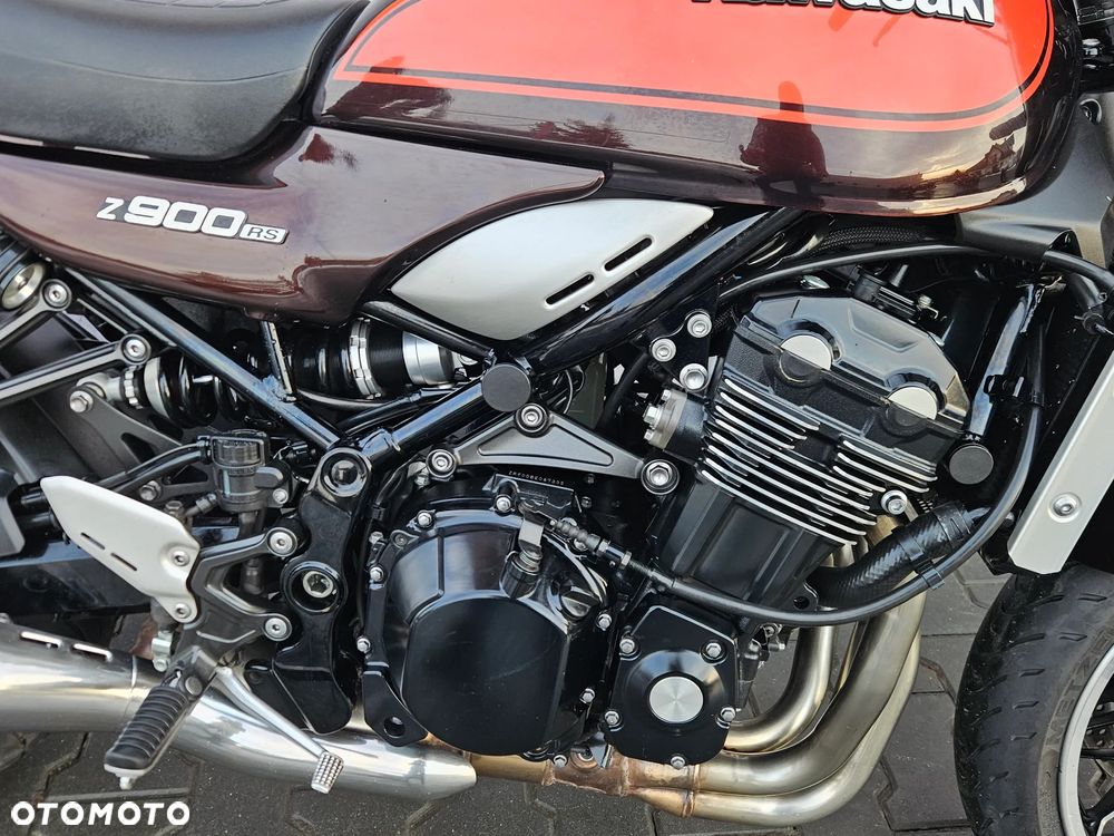 Kawasaki Z 900 RS - 13
