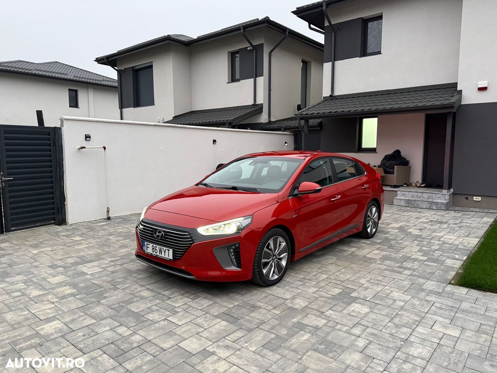 Hyundai IONIQ Hybrid 1.6 GDI Premium - 2