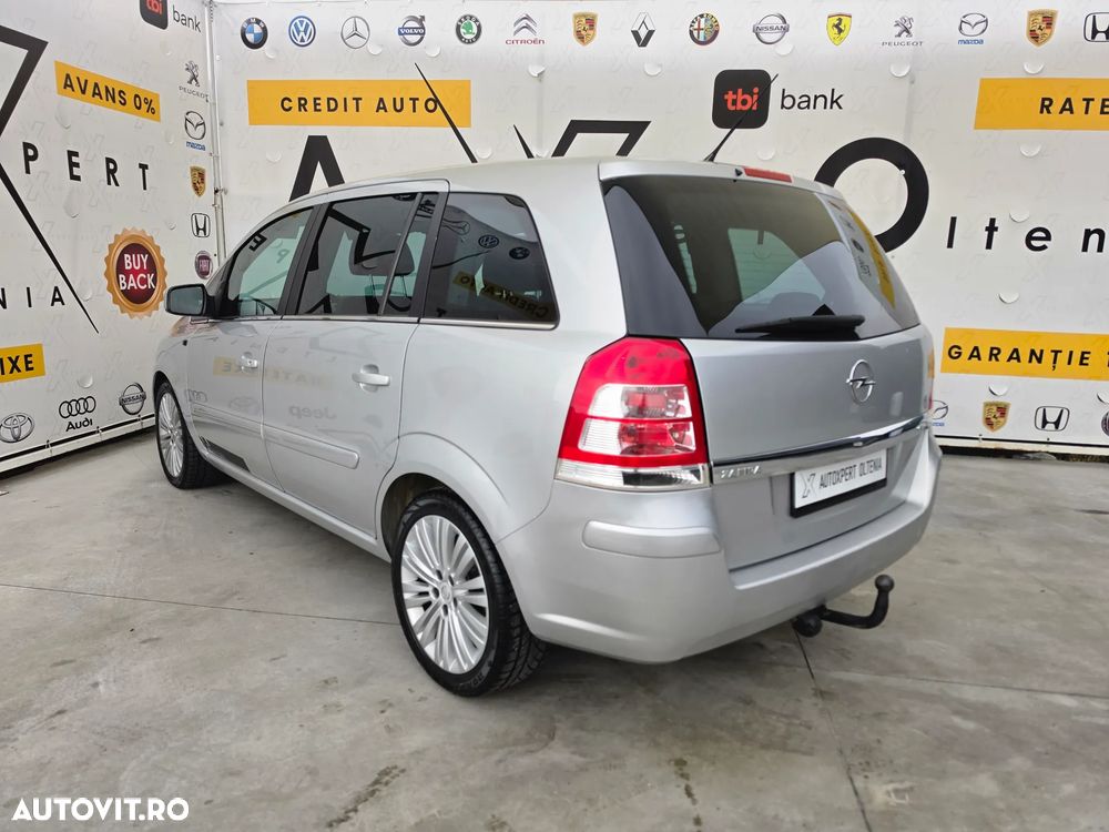 Opel Zafira - 4