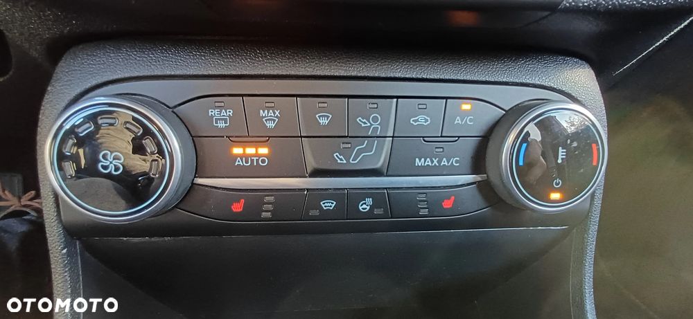 Ford Fiesta - 10