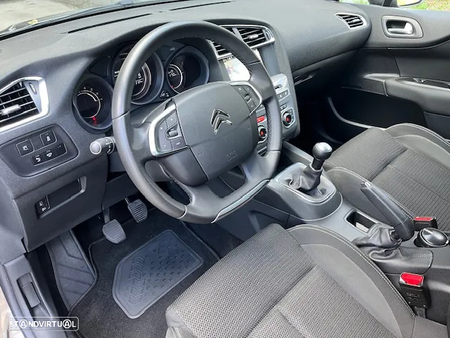 Citroën C4 1.6 BlueHDi Live - 16