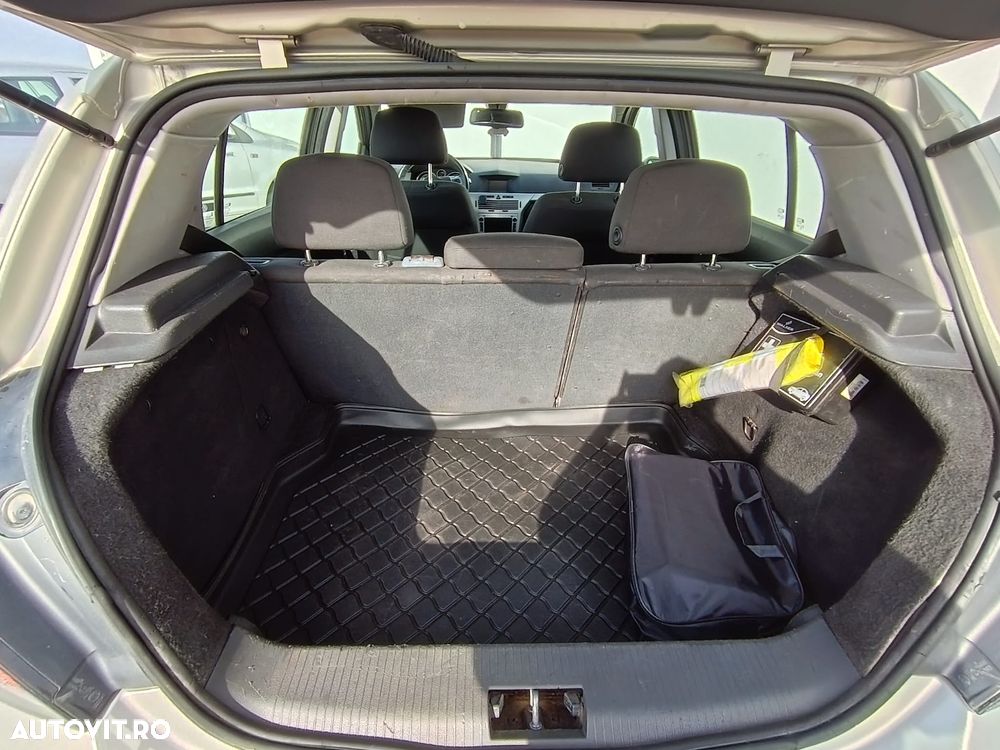 Opel Astra 1.9 CDTI DPF Automatik Edition - 6