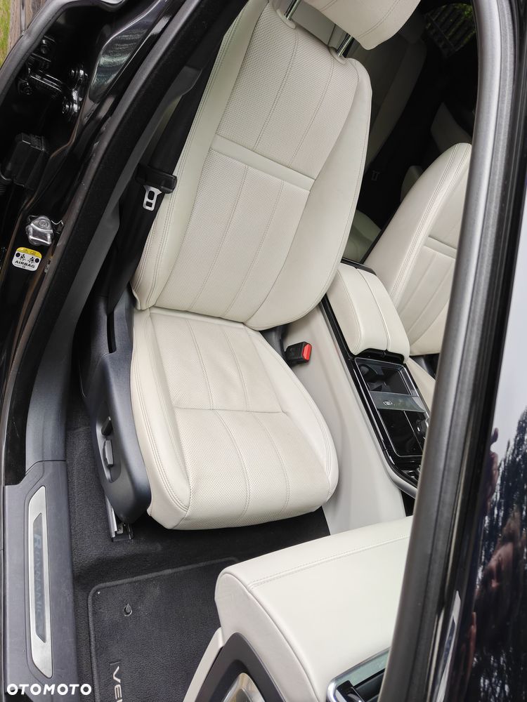 Land Rover Range Rover Velar - 28